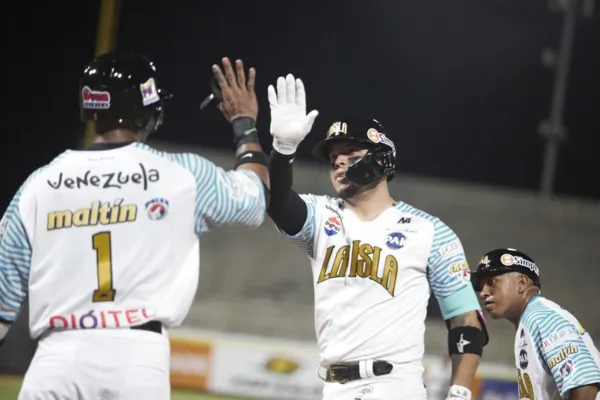 Leones