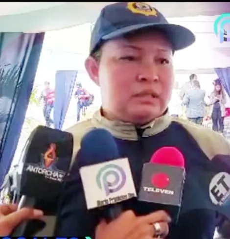 Policía
