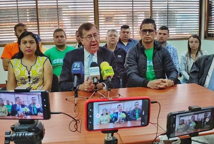 Cesar Perez Vivas