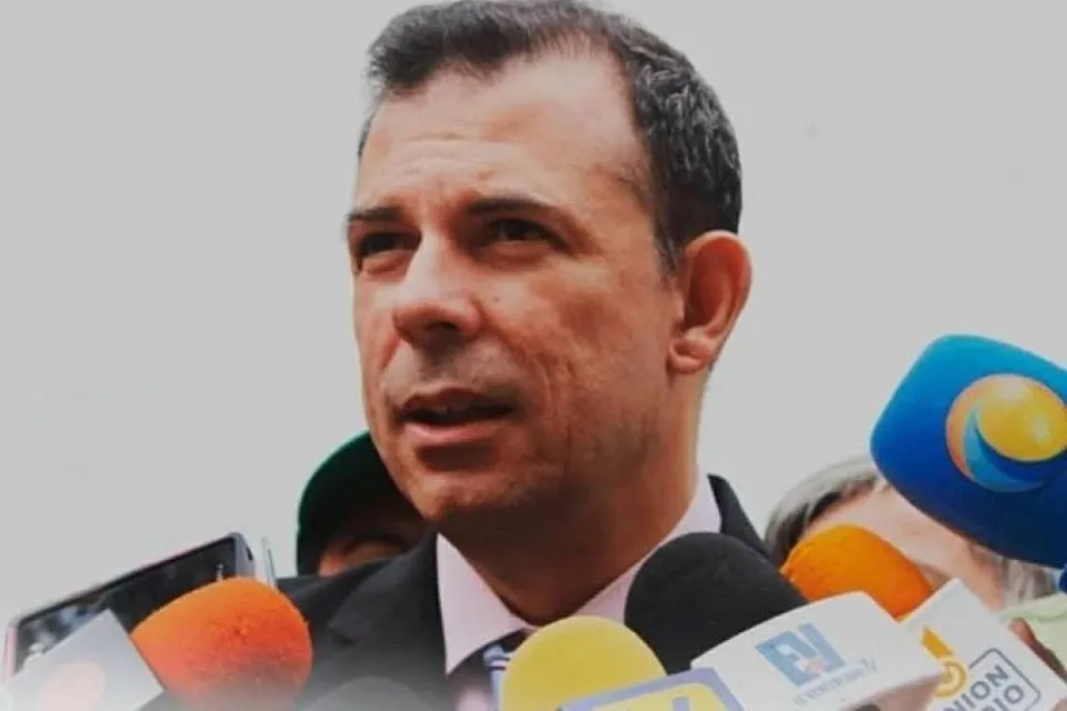 Roberto-Enriquez-960x640-Plataforma-Unitaria