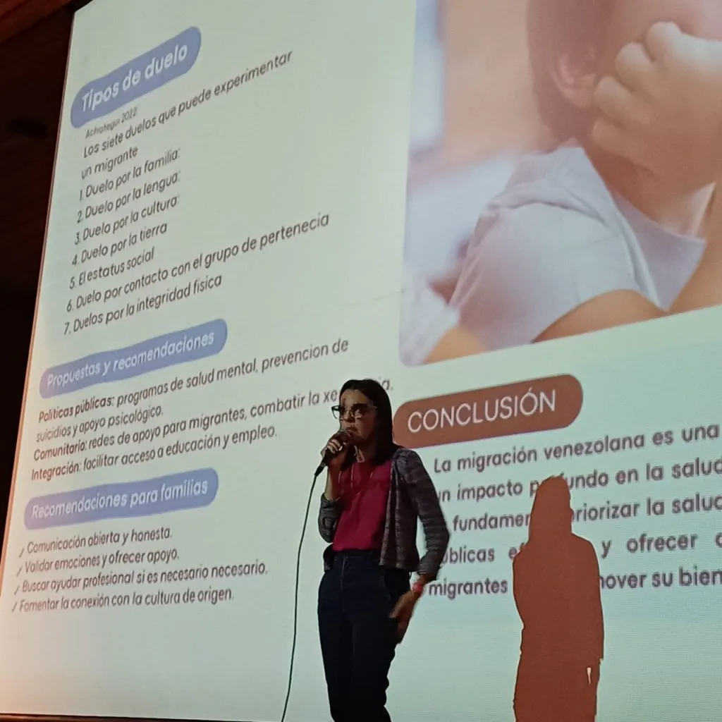 adriana-paz-castillo-migrante-sfebrero-2025-1-1024x1024