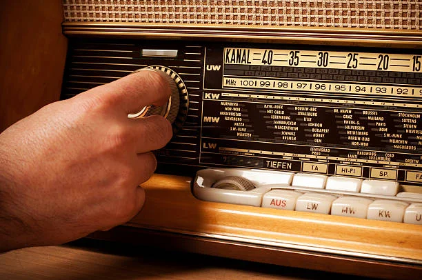 LA RADIO