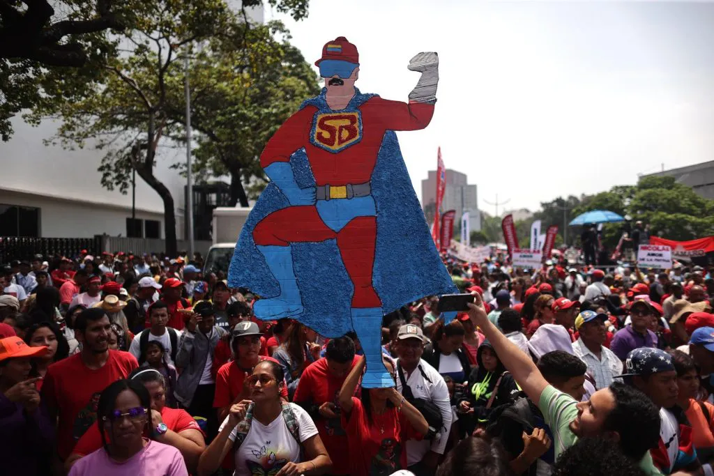 psuv-super-bigote