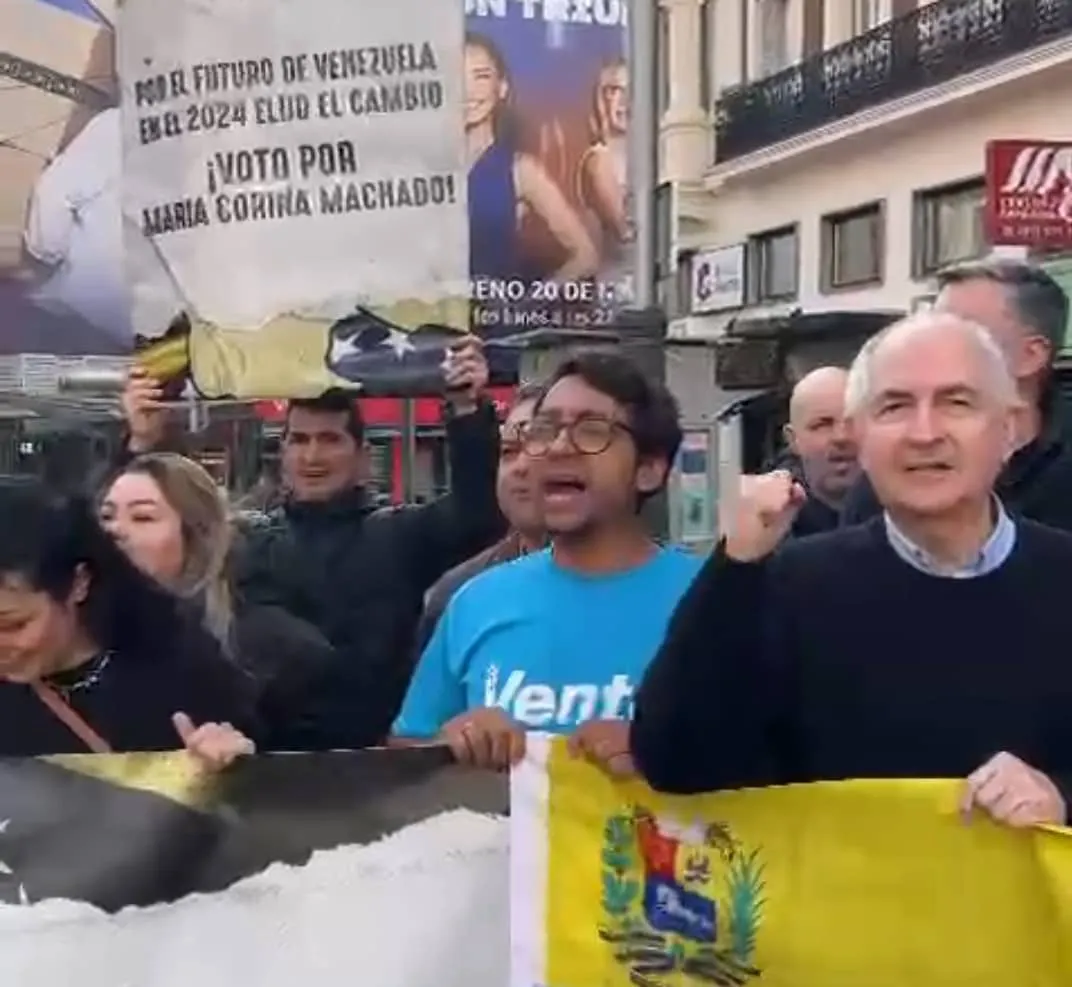 Ledezma exiliado en España