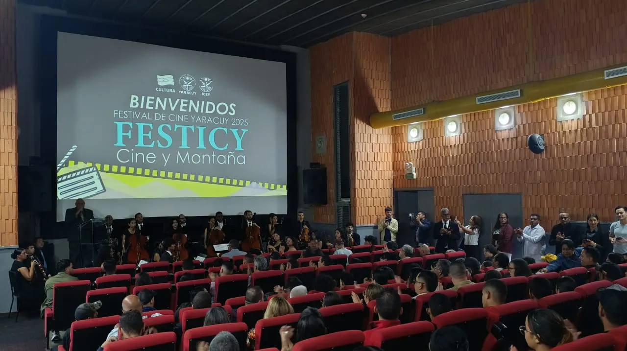 CINE