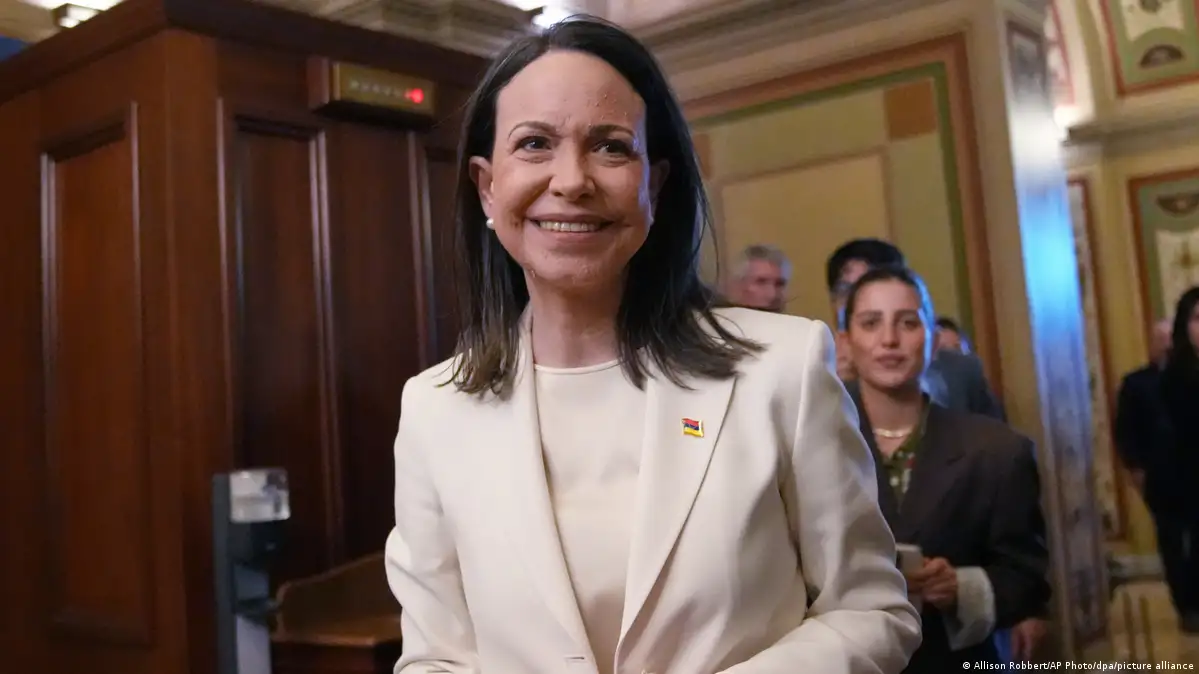 Machado dispuesta a hablar con Rodríguez sobre la transición