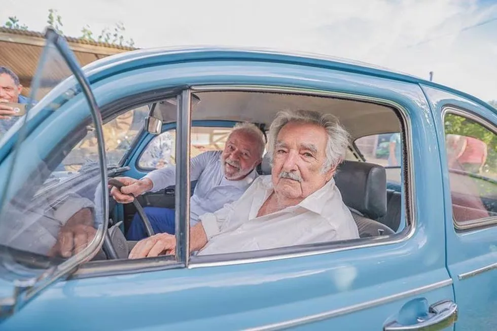 Mujica-y-Lula