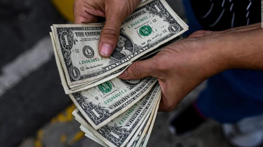 precio-dolar-paralelo-y-dolar-bcv-en-venezuela-1-de-enero-de-2024-1-1024x576-1