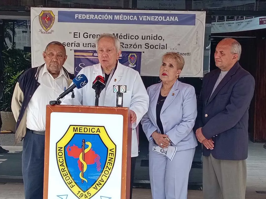 Douglas León Natera